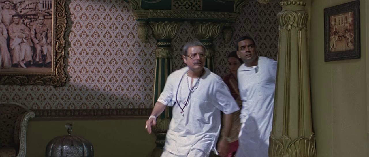 Bhool Bhulaiyaa (2007) BluRay Hindi 720p x264 AVC AAC 2.0 ESub.mkv.0003